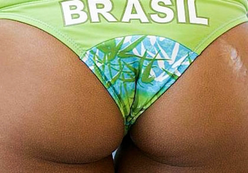sexy-brazilian-beach-bums-28