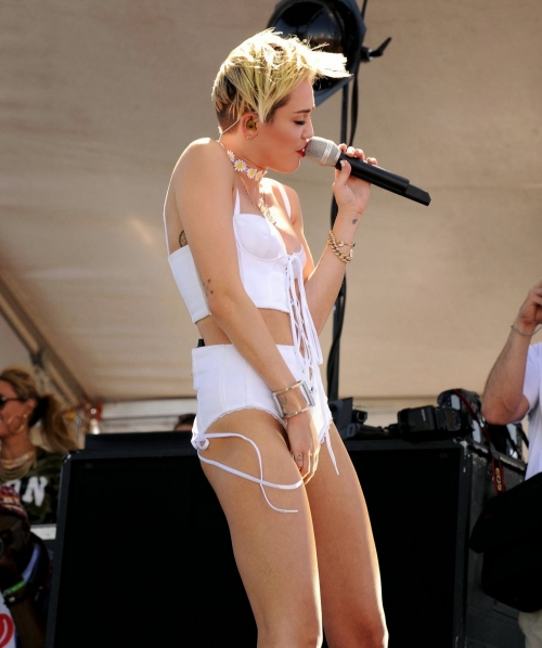 005