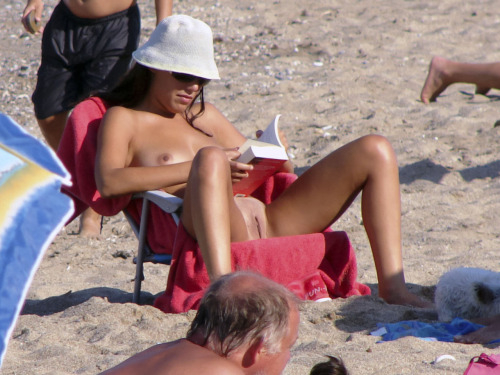 nudist 16