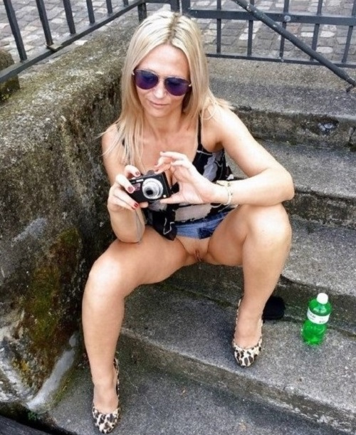 voyeur 28